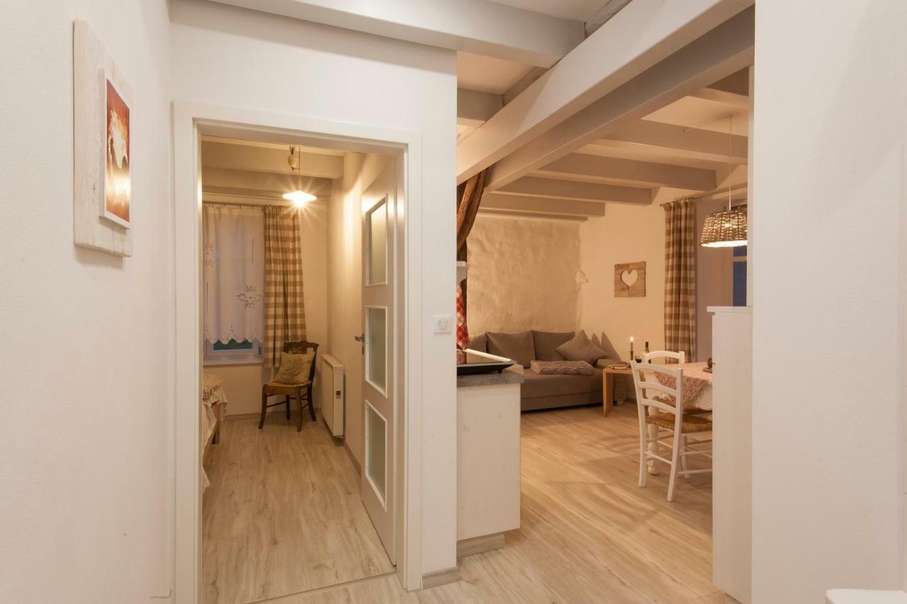 La Maison Au Vert Melincourt Zewnętrze zdjęcie